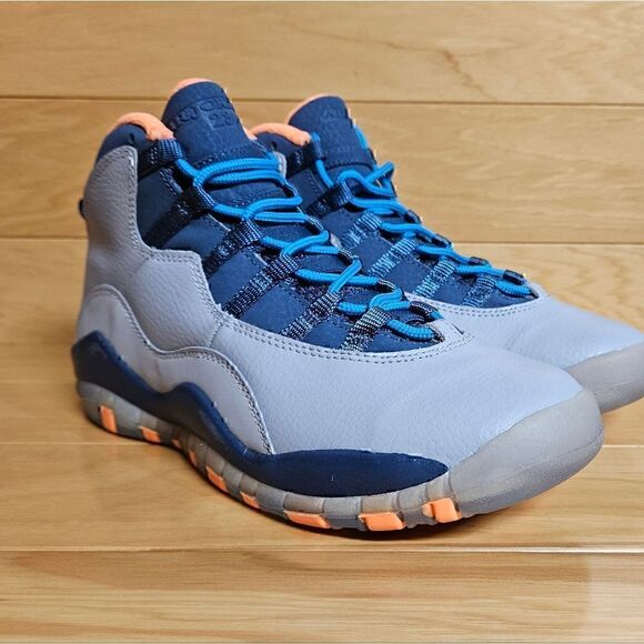 Air Jordan 10 Retro GS Size 5 Youth Bobcats Wolf Grey Basketball Shoe 310806-026 - Picture 2 of 13